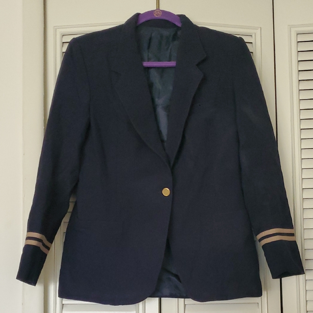 Vintage! Like New! Navy Blue TransAm Blazer with Gold Button